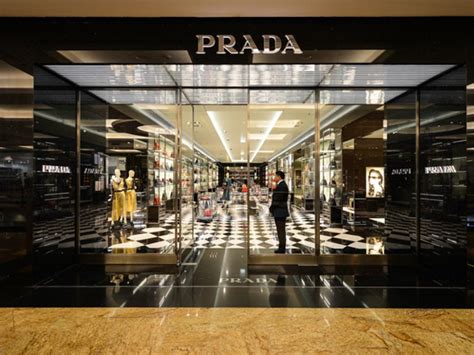 prada dubai online.